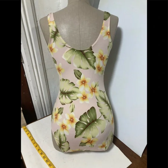 Islander size 10 - Picture 5 of 13